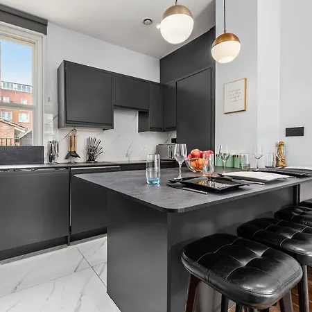 Stylish 2 Bedroom Apartment In Westminster Sleeps 5 With Ac London Exterior photo